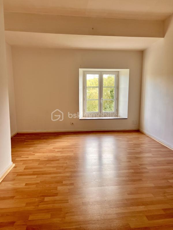 Maison en pierre - 152 m² - 5 pièces