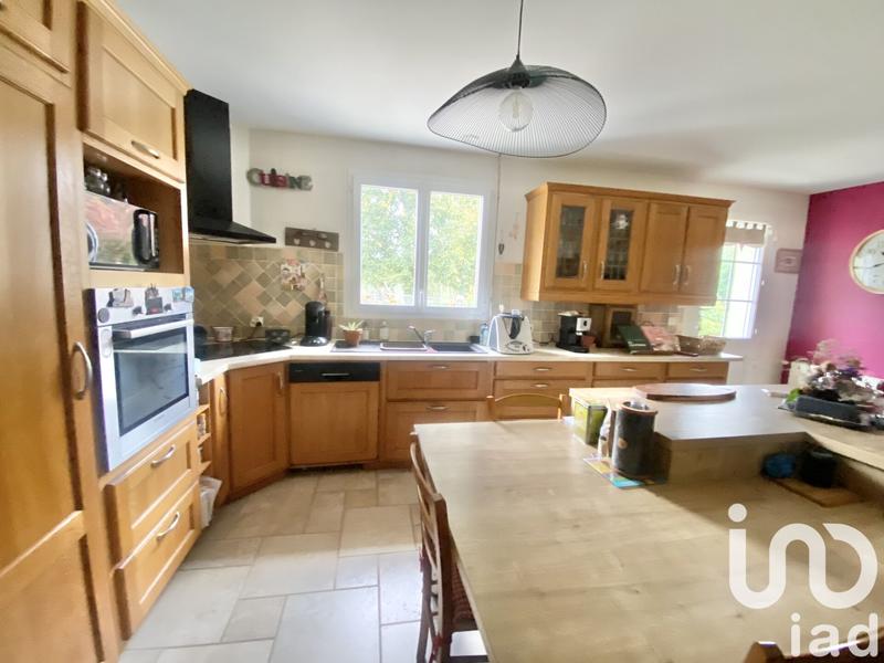 Maison - 176 m² - 8 pièces