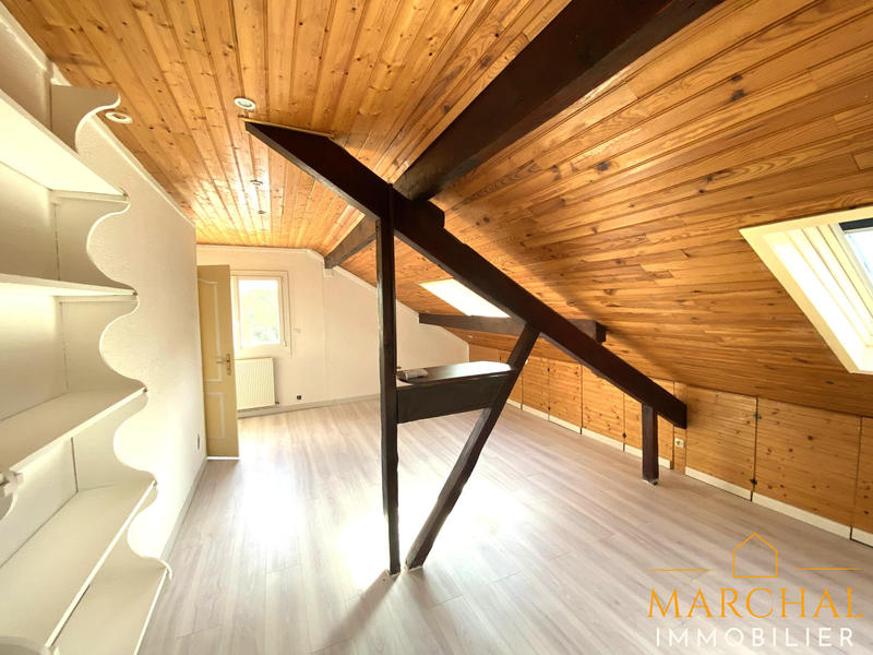 Maison - 190 m² - 7 pièces