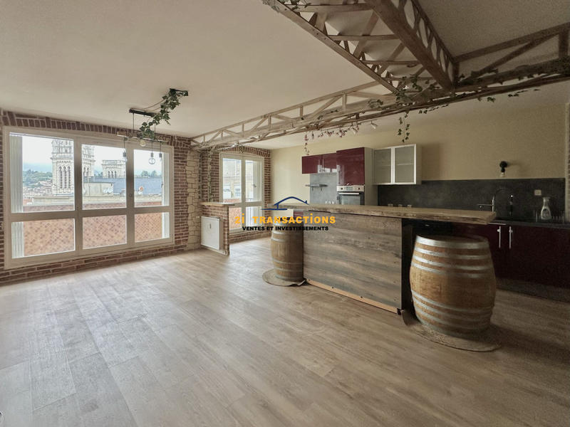 Appartement - 77 m² - 4 pièces