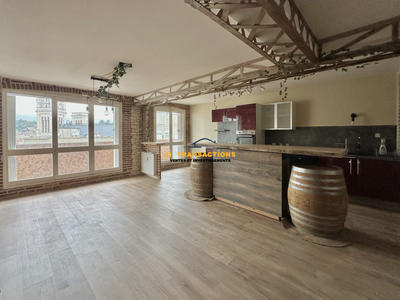 Appartement - 77 m² - 4 pièces