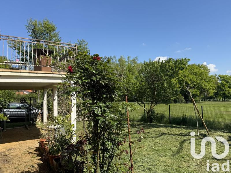 Maison - 220 m² - 5 pièces