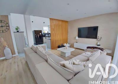 Maison de ville - 103 m² - 5 pièces