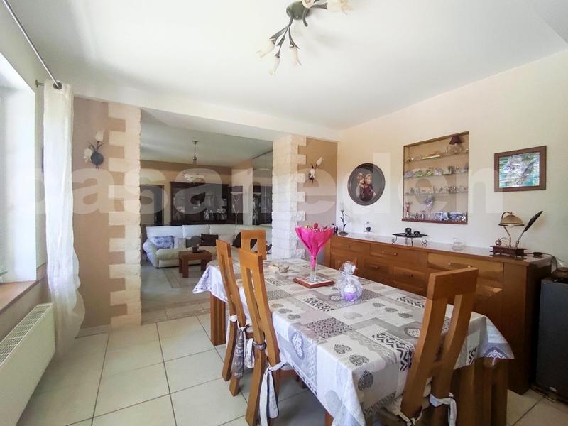 Maison - 170 m² - 6 pièces