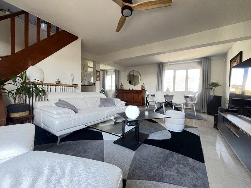 Maison - 153 m² - 6 pièces