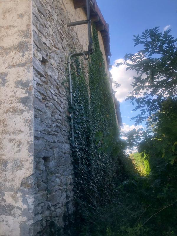 Grange - 250 m² - 1 pièce