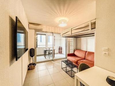 Studio - 23 m² - 1 pièce