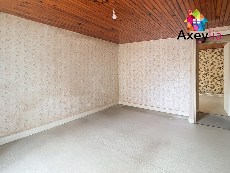 Maison de village - 220 m² - 8 pièces