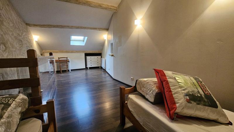 Appartement - 77 m² - 3 pièces