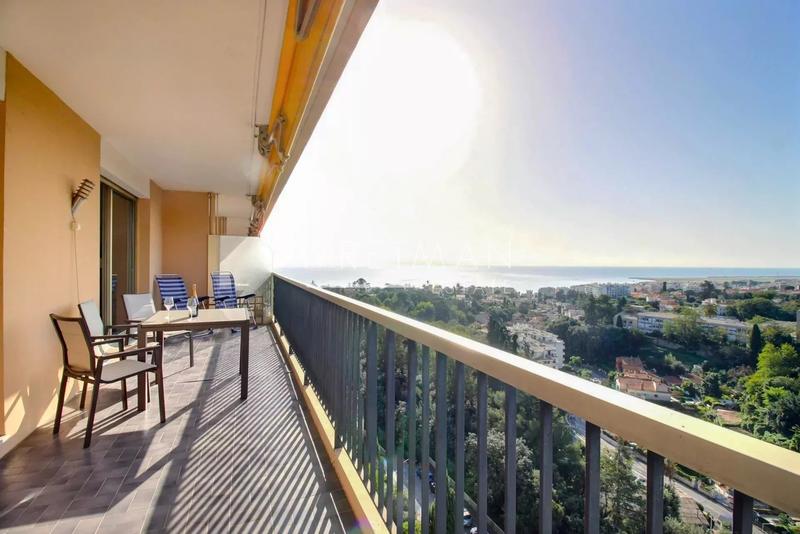 Appartement - 80 m² - 3 pièces