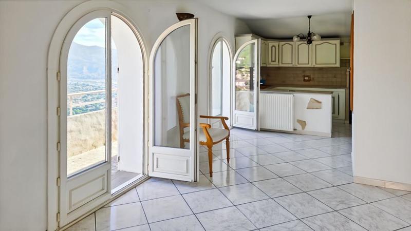 Maison - 60 m² - 3 pièces