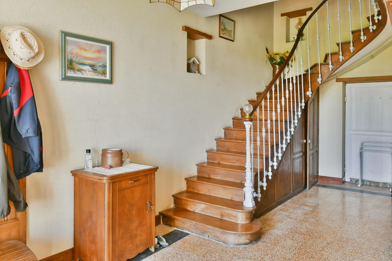 Propriété - 156 m² - 5 pièces