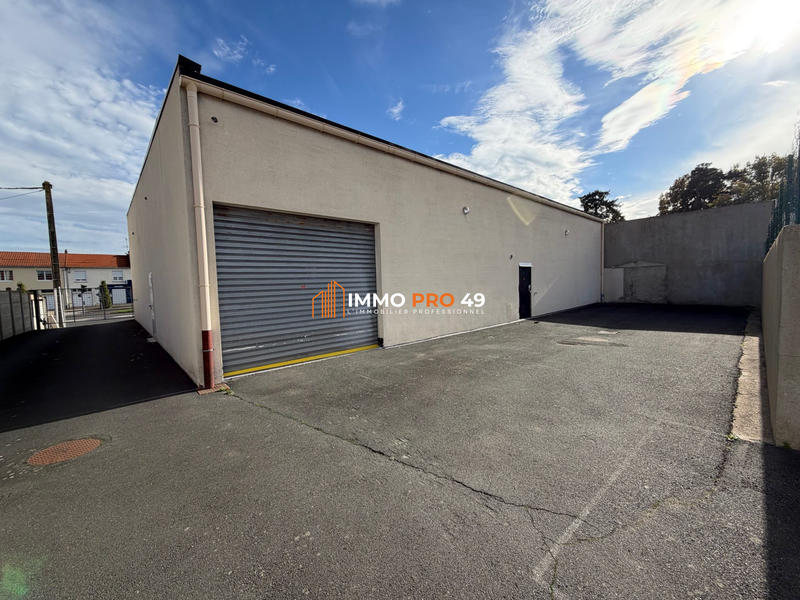 Local commercial - 330 m²