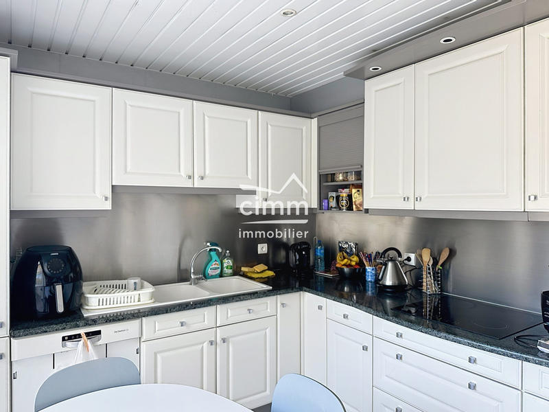 Maison ancienne - 215 m² - 7 pièces