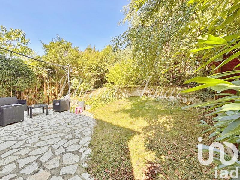 Maison - 168 m² - 8 pièces