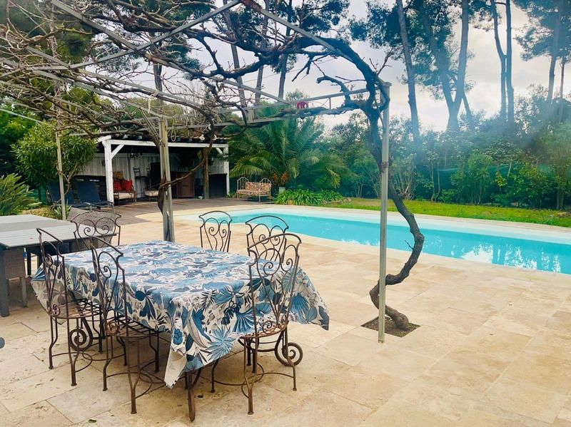 Villa - 210 m² - 7 pièces