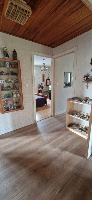 Maison - 200 m² - 6 pièces