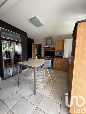 Maison de village - 377 m² - 12 pièces