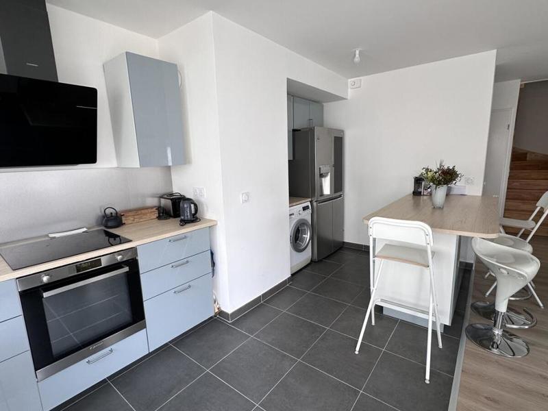 Appartement - 92 m² - 4 pièces