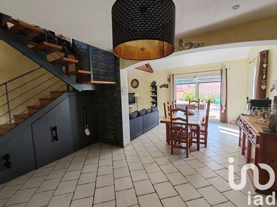 Maison - 180 m² - 7 pièces