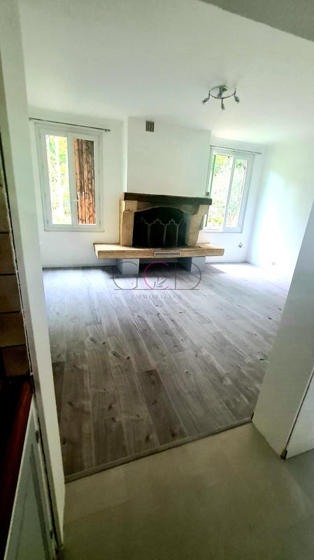 Maison - 97 m² - 3 pièces