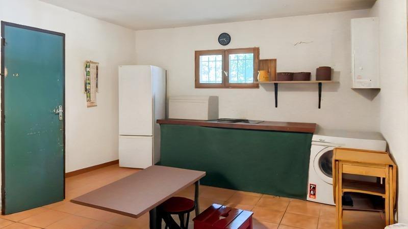 Demeure - 206 m² - 11 pièces