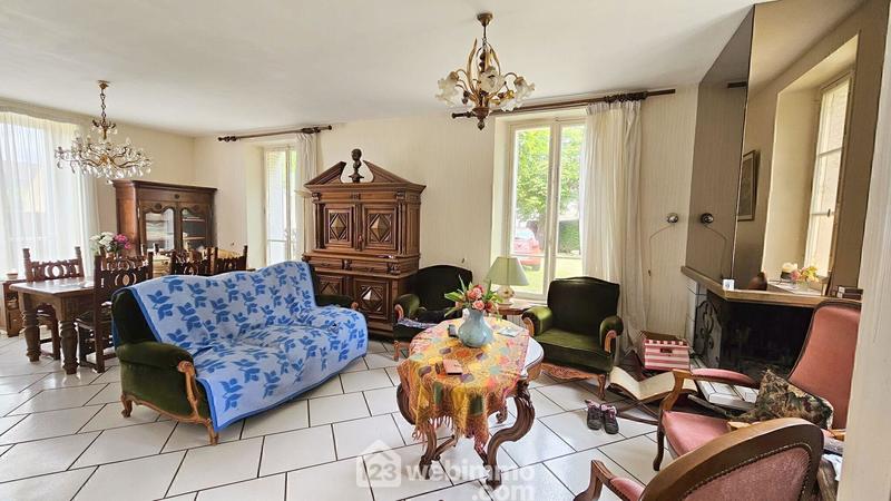 Maison - 151 m² - 6 pièces