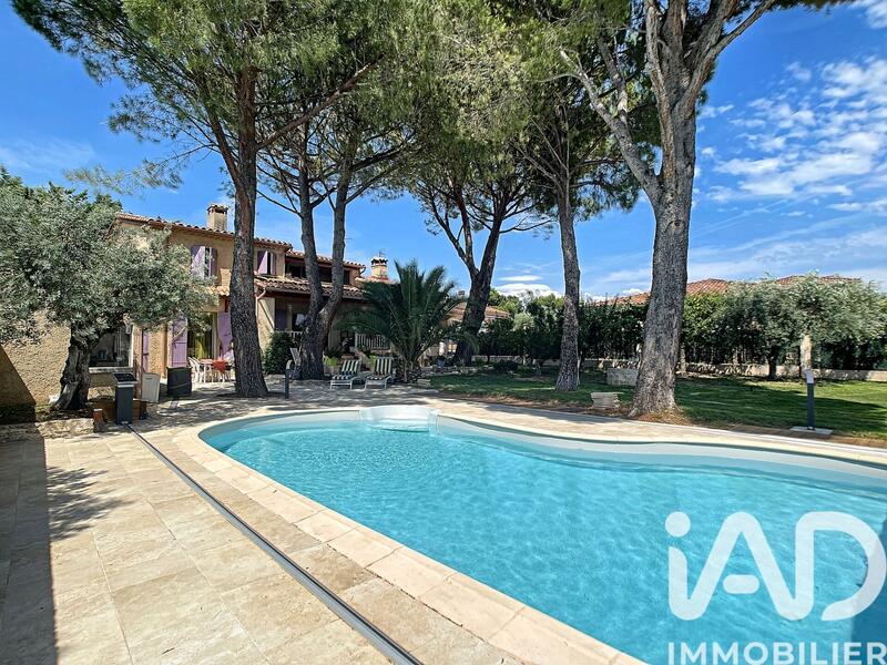 Maison - 164 m² - 5 pièces