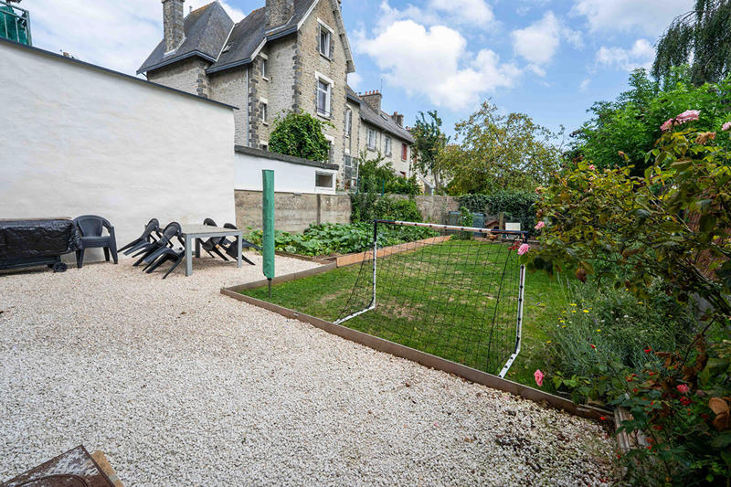 Maison - 150 m² - 5 pièces