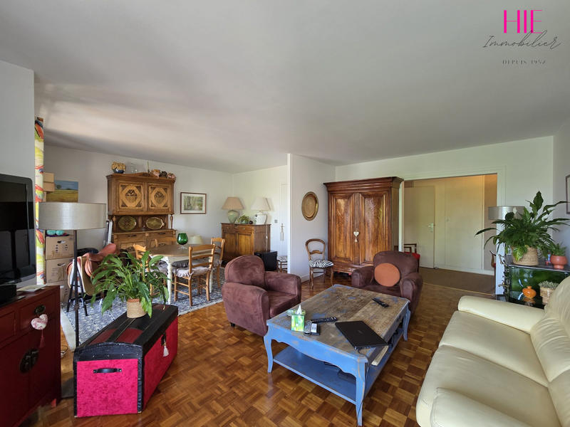 Appartement - 82 m² - 4 pièces