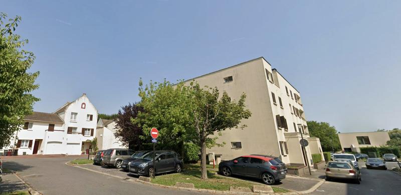 Parking / Garage - 11 m²