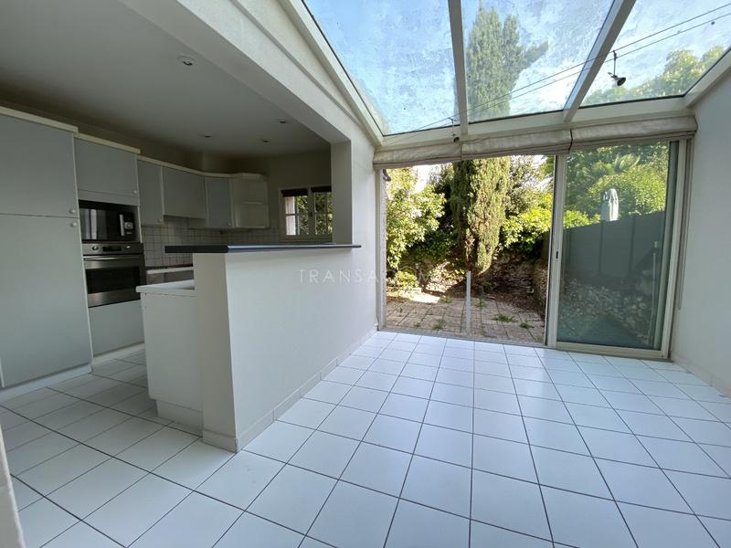 Maison - 145 m² - 7 pièces