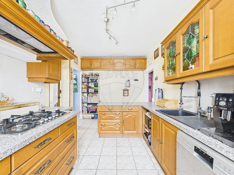 Duplex - 122 m² - 6 pièces