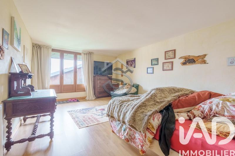 Maison - 276 m² - 7 pièces