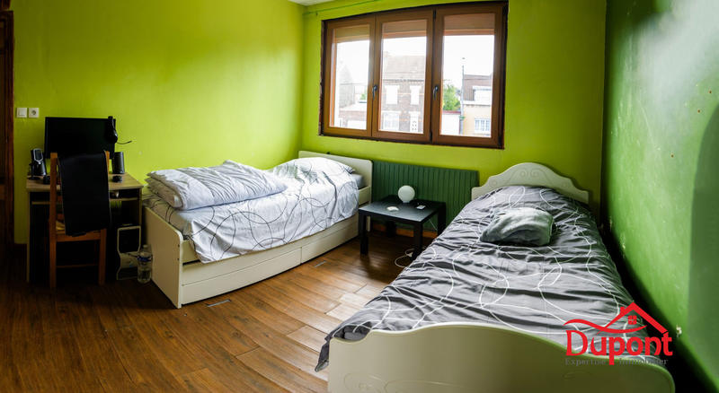 Maison - 90 m² - 6 pièces