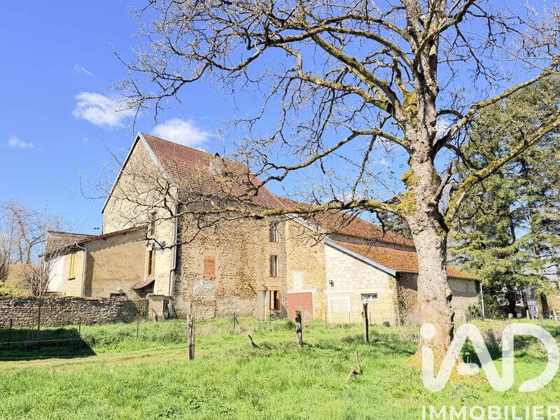 Maison de campagne - 205 m² - 7 pièces