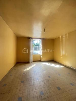 Maison - 102 m² - 3 pièces