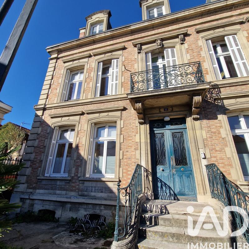 Maison - 440 m² - 14 pièces