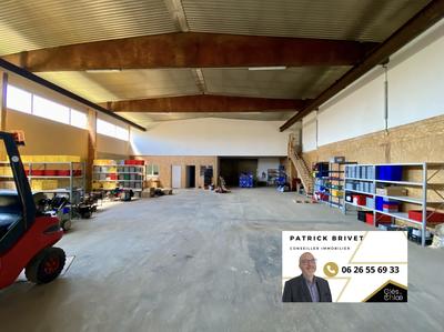 Local d'activités - 375 m²