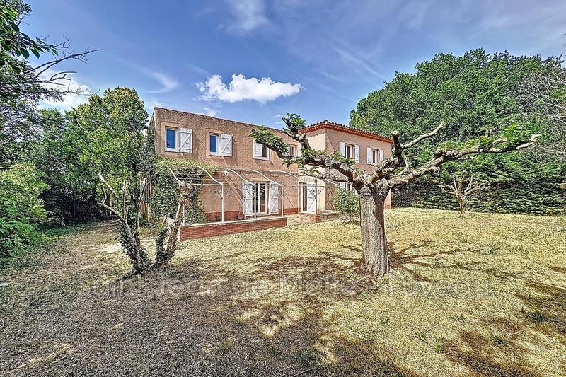 Maison - 168 m² - 6 pièces