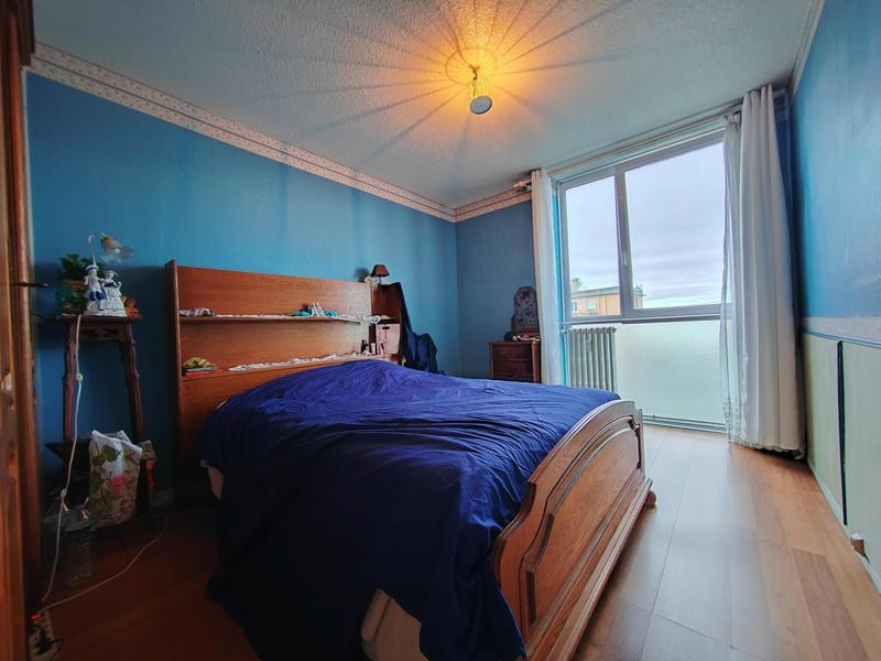 Appartement - 64 m² - 5 pièces