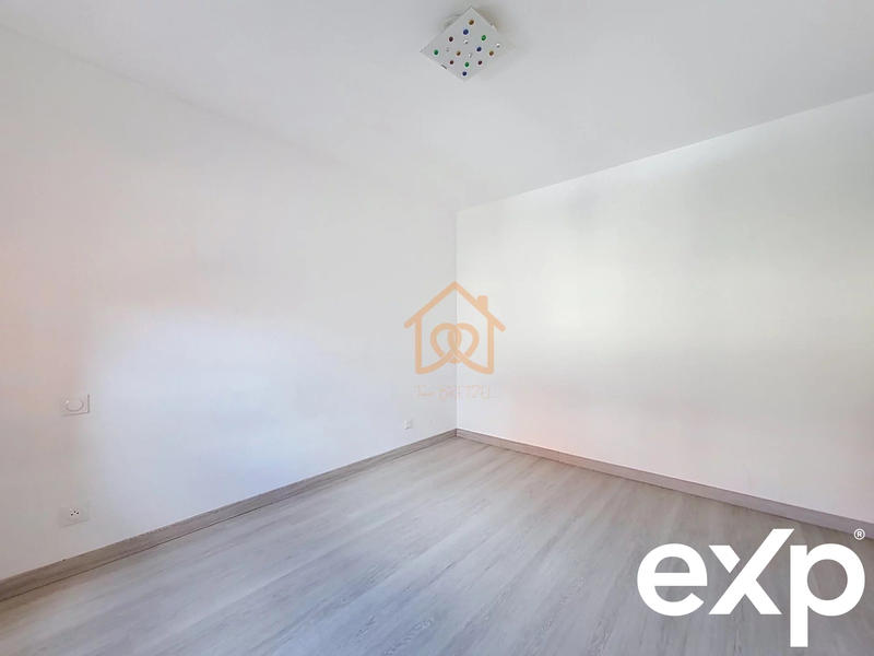 Appartement - 76 m² - 3 pièces