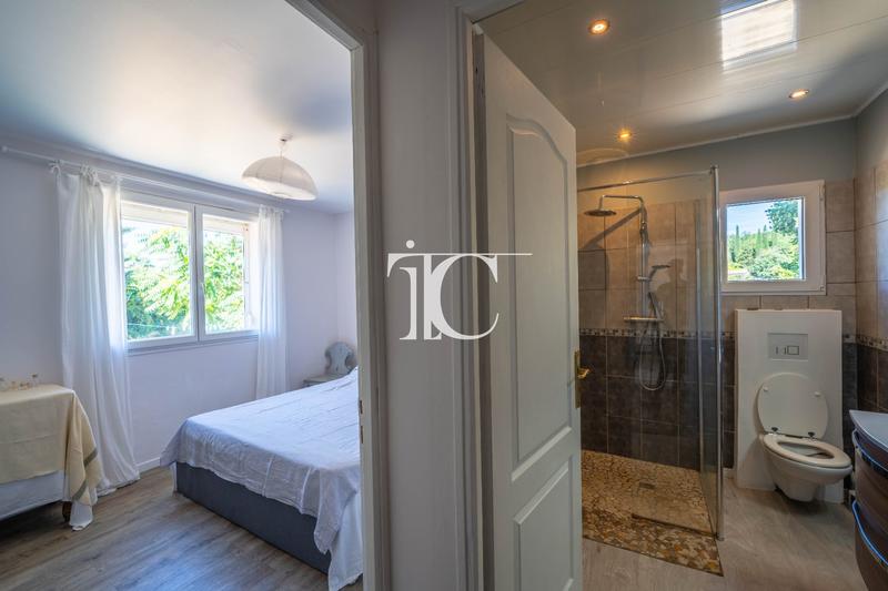 Maison - 111 m² - 4 pièces