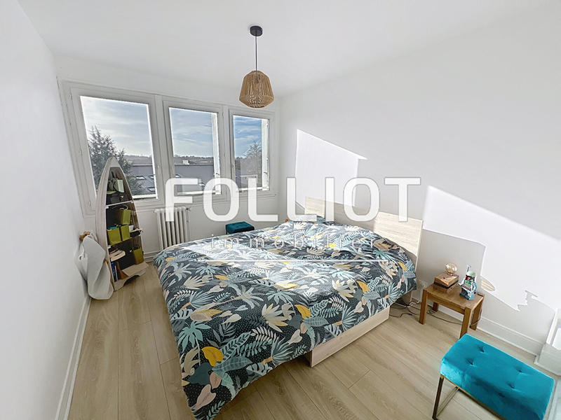 Appartement - 86 m² - 5 pièces