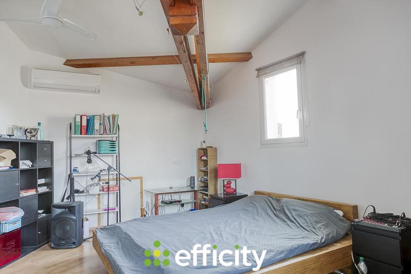 Maison - 190 m² - 5 pièces