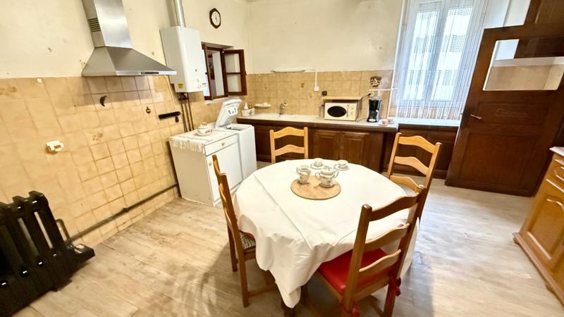 Maison - 160 m² - 6 pièces