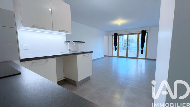 Appartement - 65 m² - 3 pièces