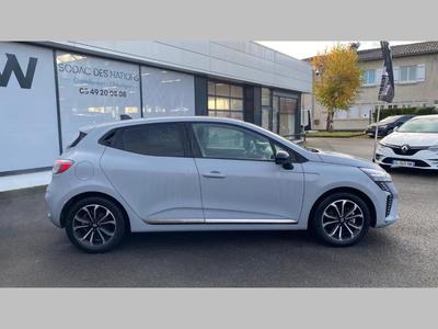 Renault Clio V E-Tech full hybrid 145 Techno