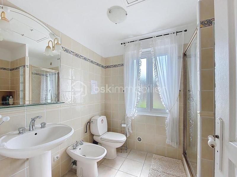 Villa - 158 m² - 7 pièces