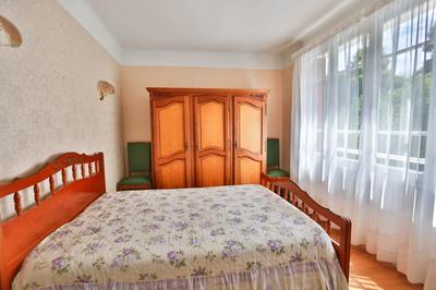 Maison - 151 m² - 8 pièces